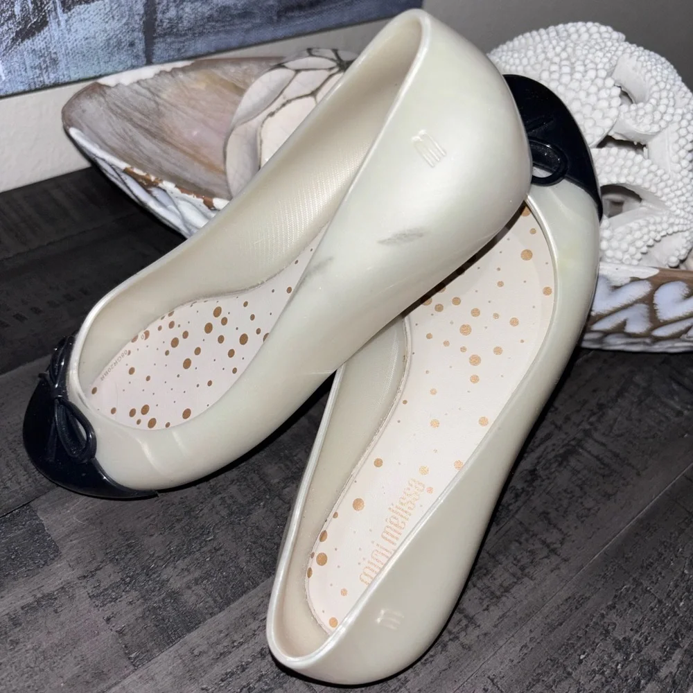 Mini Melissa Sweet Love Cap Toe ballet flats in pearly white and black SZ 1​ - Picture 3 of 6